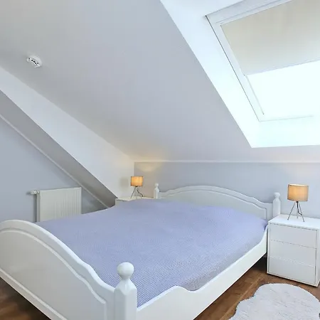 Papillon 04-5 Apartman